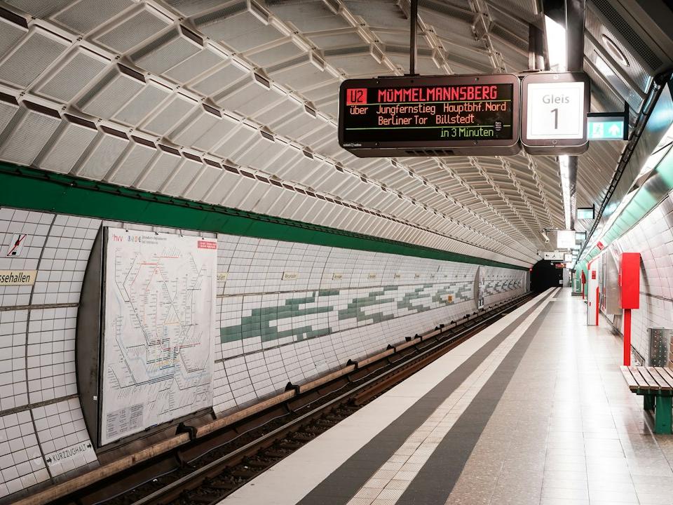 HVV Fähre in Hamburg: Linien, Tickets und Anleger im Überblick