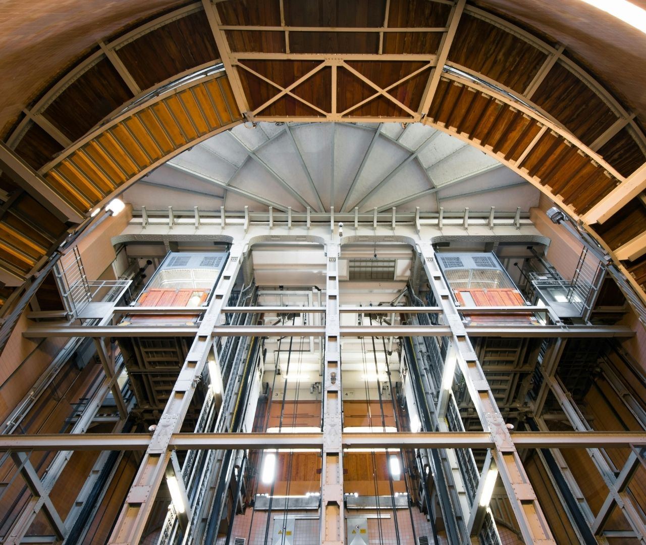 Alter Elbtunnel – Bild 2