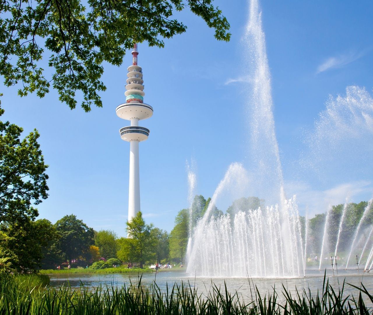 Heinrich-Hertz-Turm – Bild 1